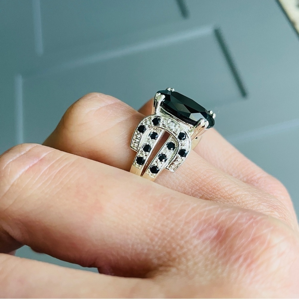 Black Onyx Oval Sterling Silver Cocktail Ring - Picture 5 of 12
